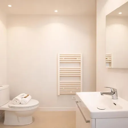 Apartmán Montparnasse Deluxe For 3