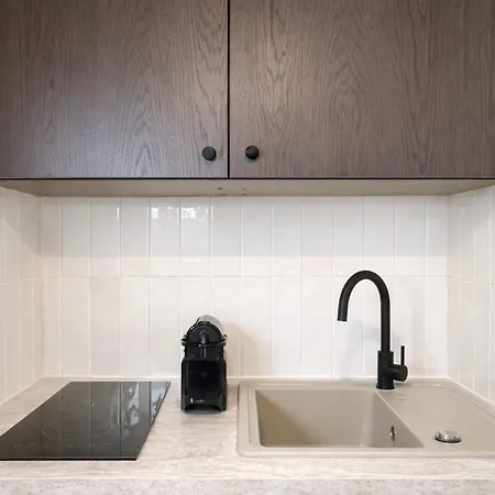 Montparnasse Deluxe For 3 Apartmán