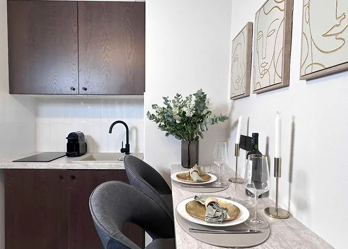 Montparnasse Deluxe For 3 *