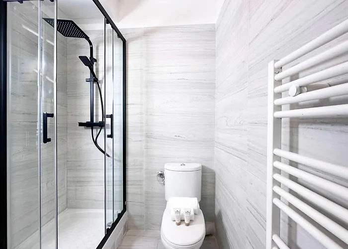 Montparnasse Deluxe For 3 Париж